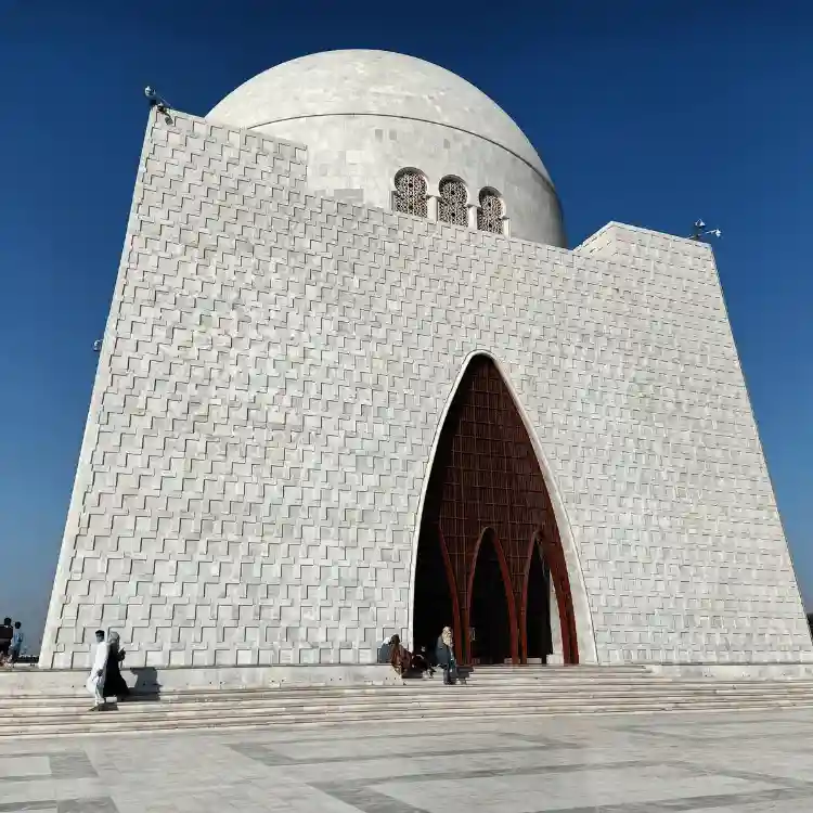 Freight forwarder in Karachi